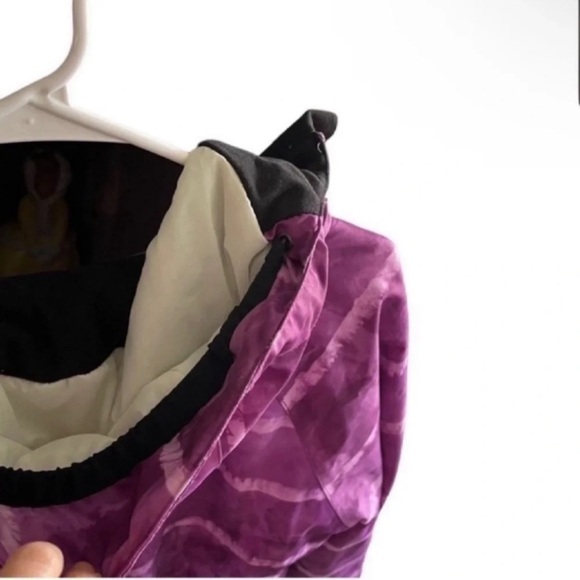 Billabong Womens Winter Jacket Purple Tie Dye Ski
Snowboard Waterproof Hooded - Picture 9 of 15